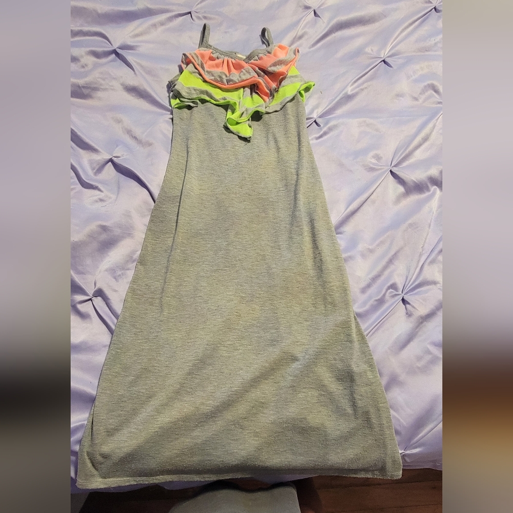 Jenna and Jessie size 7 dress.